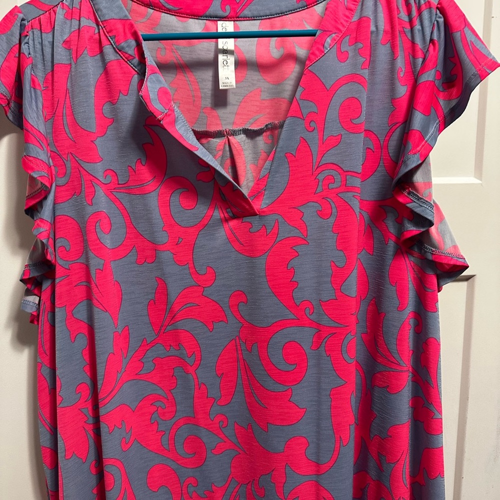 Elegant Pink and Gray Floral Blouse